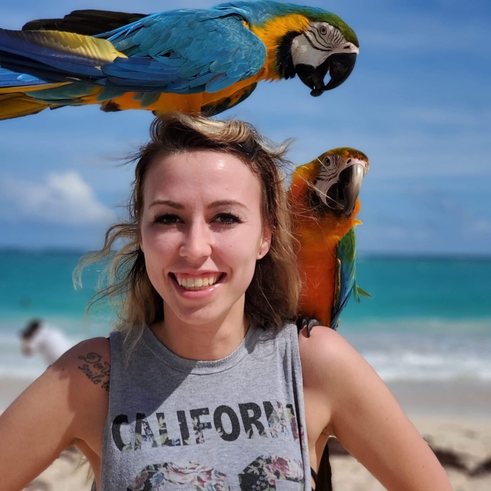 Meet your Posher, Kelsi